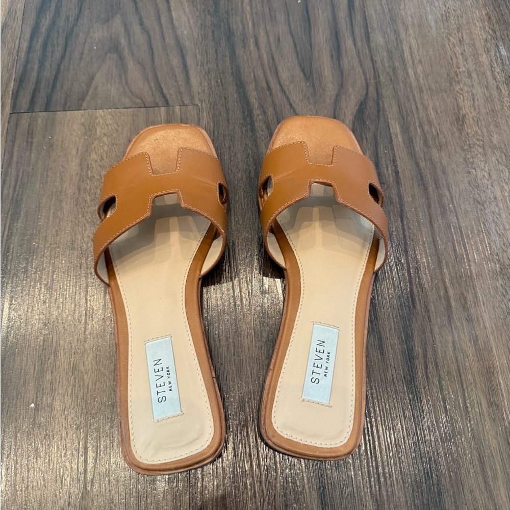 Steve Madden Hadyn Cognac Leather Sandals